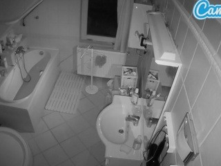 Julmodels Bathroom 2nd Floor-2